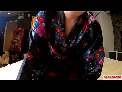 ❤️ Keçika ciwan a cosplay ji seksê hez dike ku bi orgazmê bi şûjinek di hespêk û blowjob de. Keçika Asyayî ya bi pisîka porî û bi cil û bergên kevneşopî yên Japonî di vîdyoya amator de ku masturbasyona bi pêlîstokên qijikê nîşan dide. Sakura 3 OSAKAPORN. Porno vk li porno ku.nullscripts.top ❤